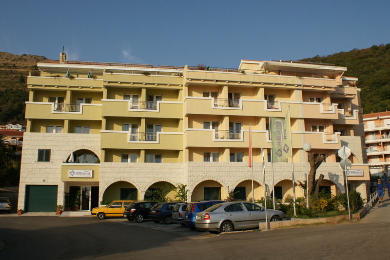 Hotel Wgrand Petrovac Exterior photo